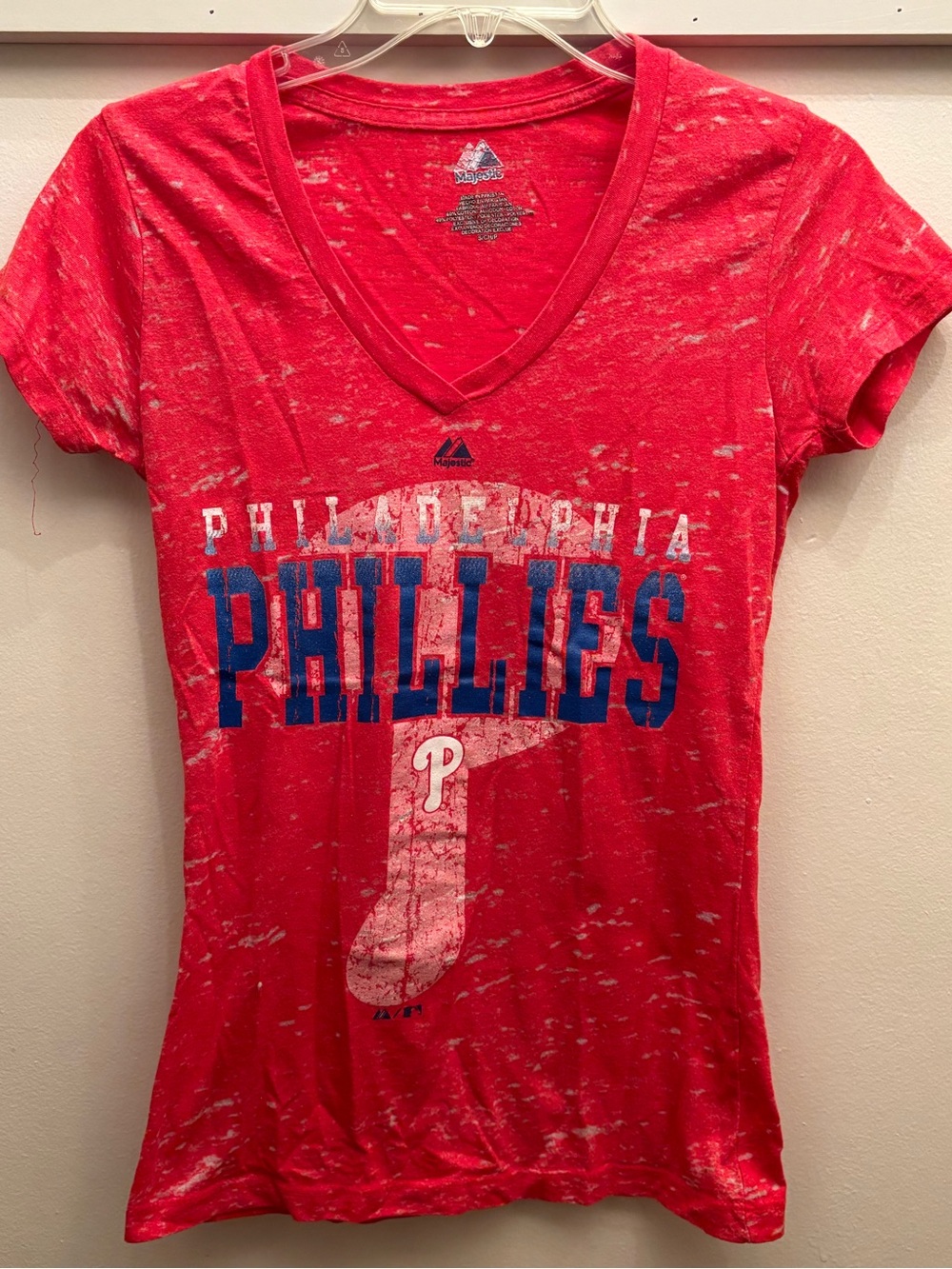 Women’s Philadelphia Phillies Shirt Small